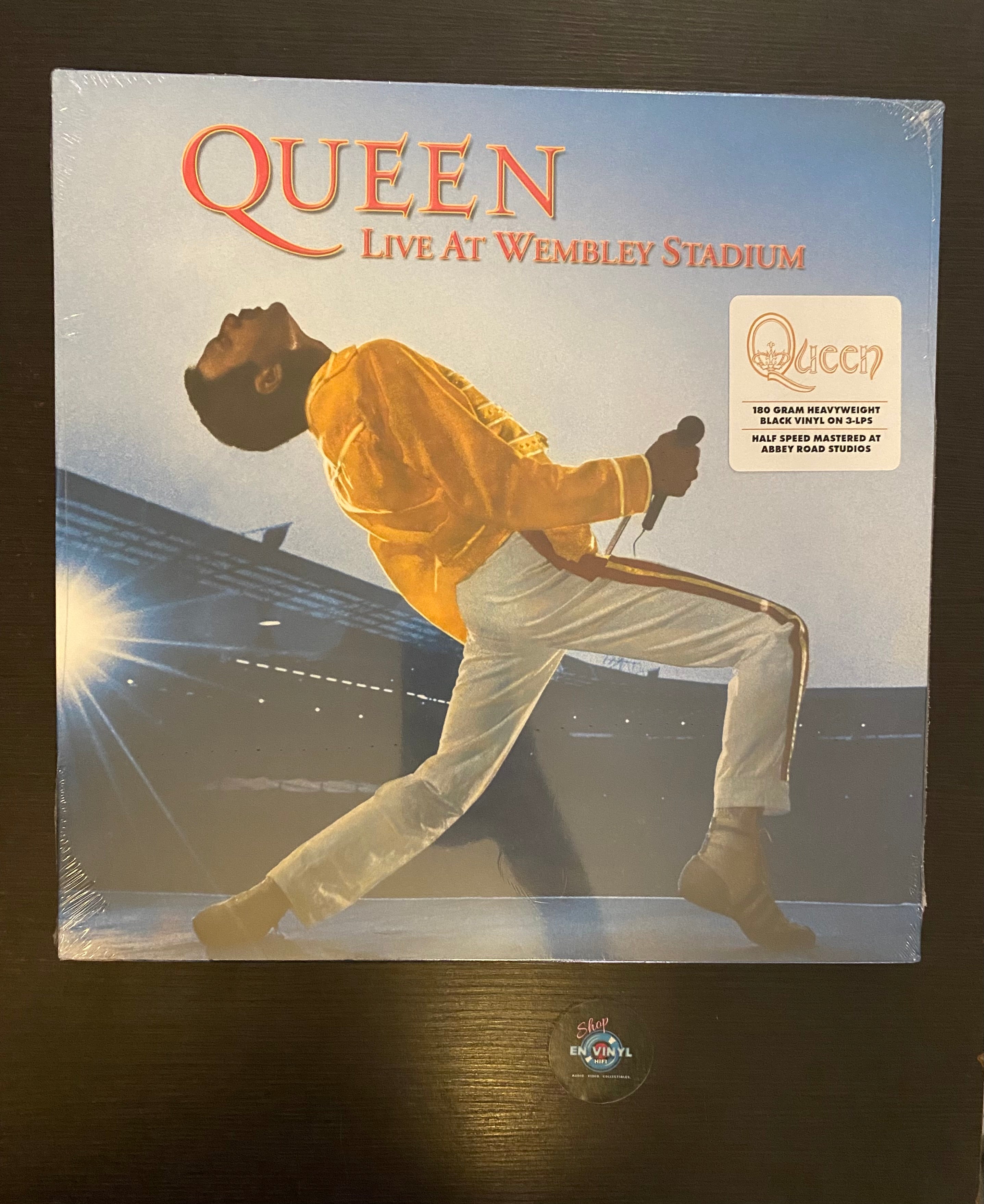 Queen live at Wembley stadium