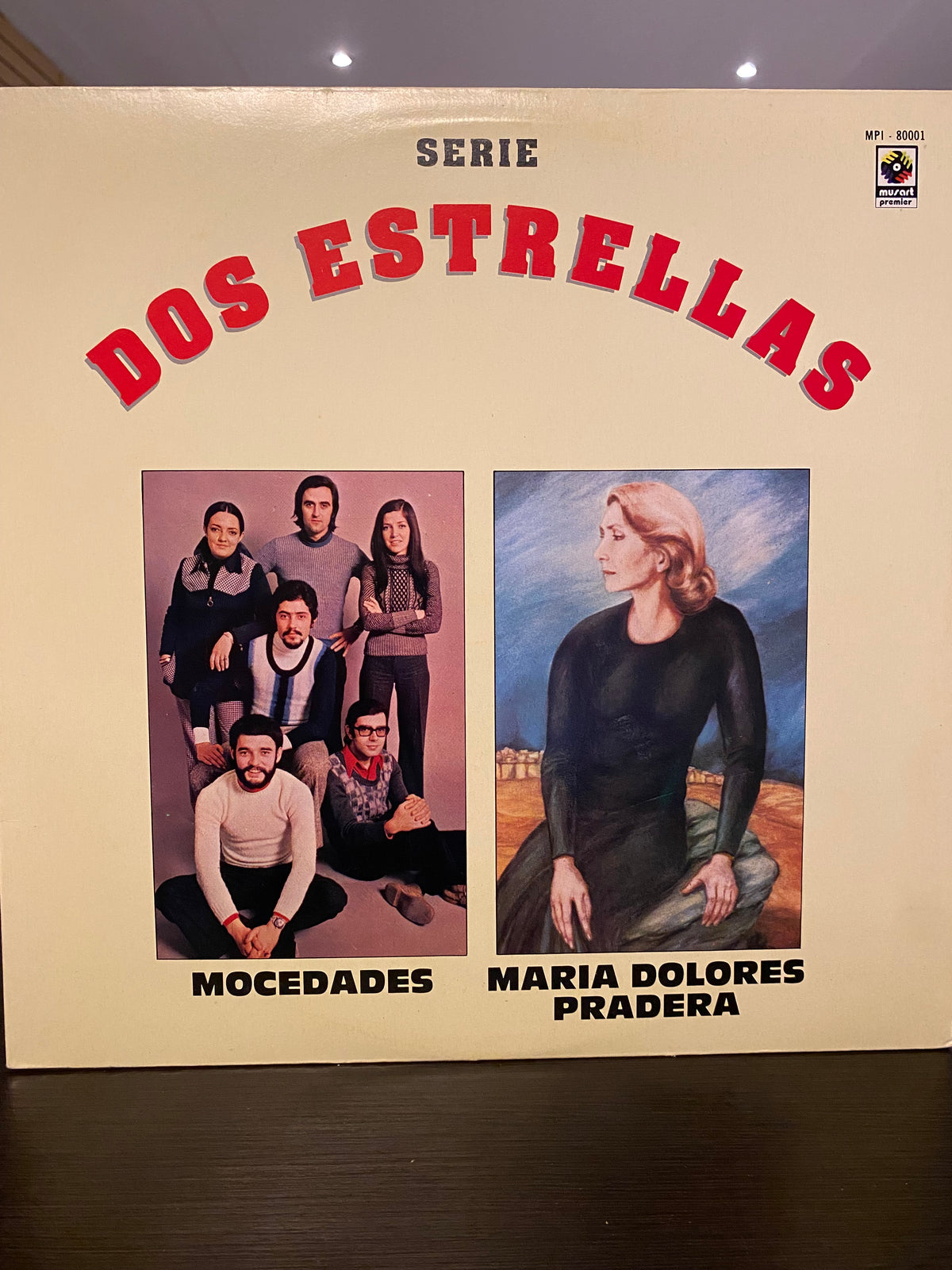 Serie Dos estrellas
