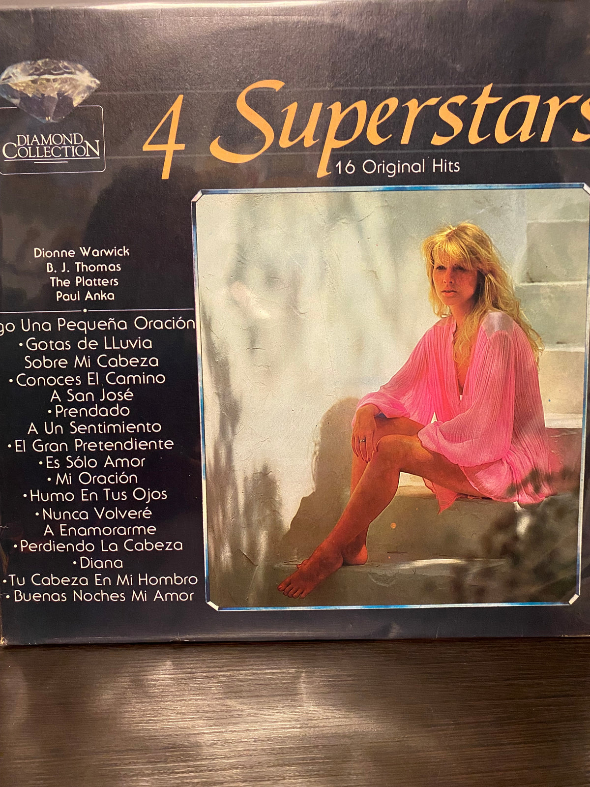 4 Superstars