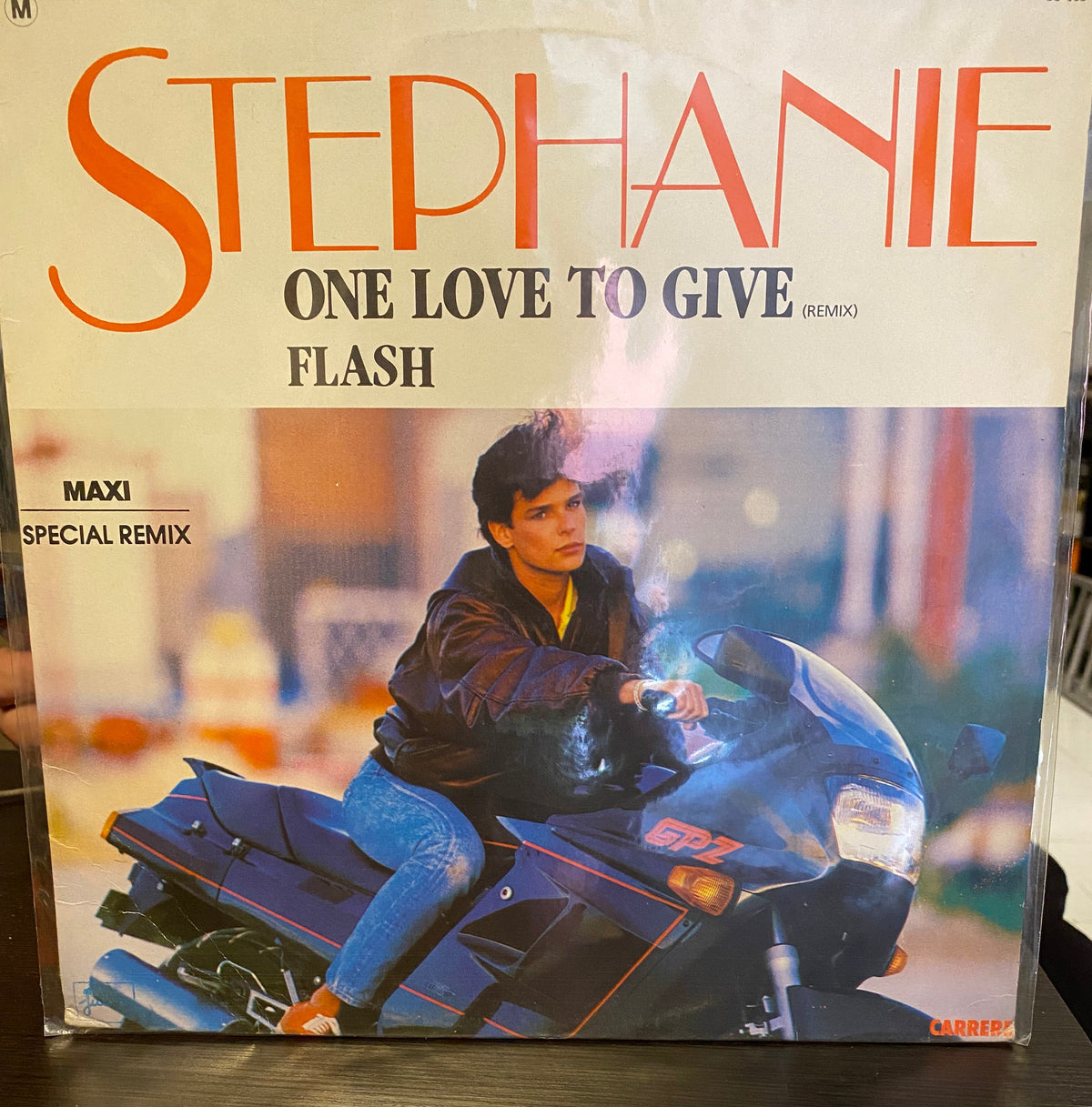 One love to give Flash