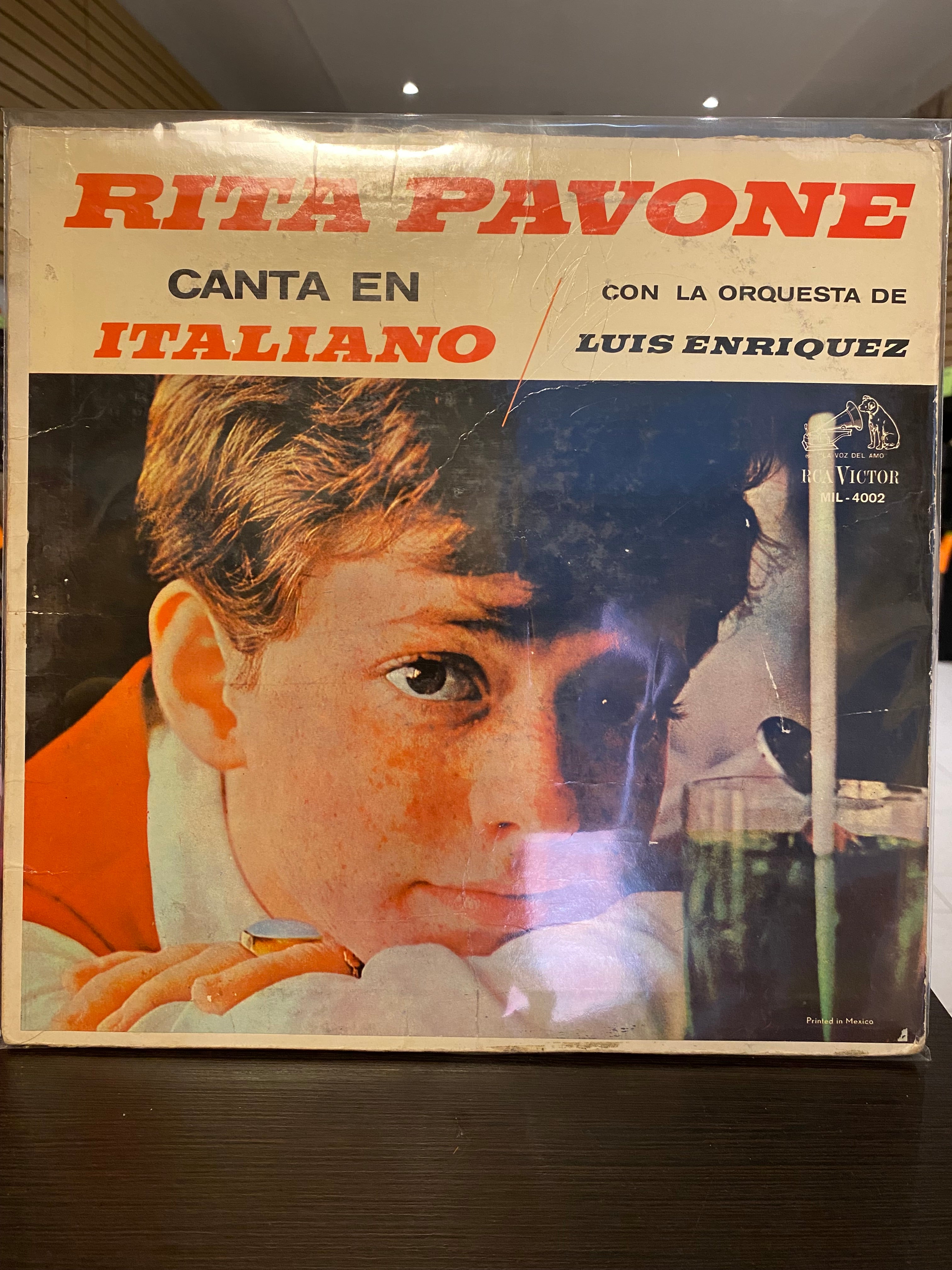 Rita Pavone  canta en italiano con la  orquesta de Luis Enriquez