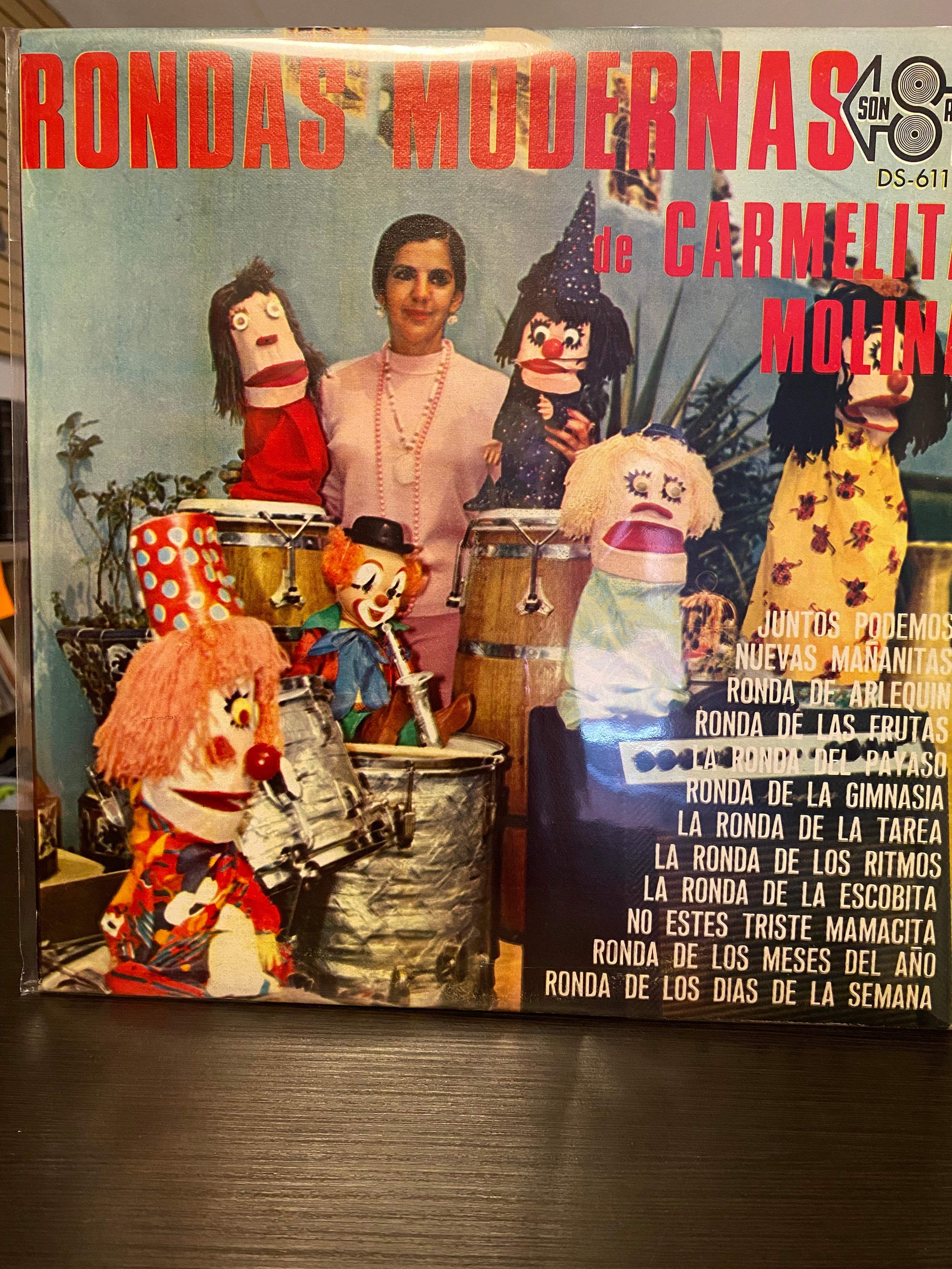 Rondas modernas  de Carmelita Molina