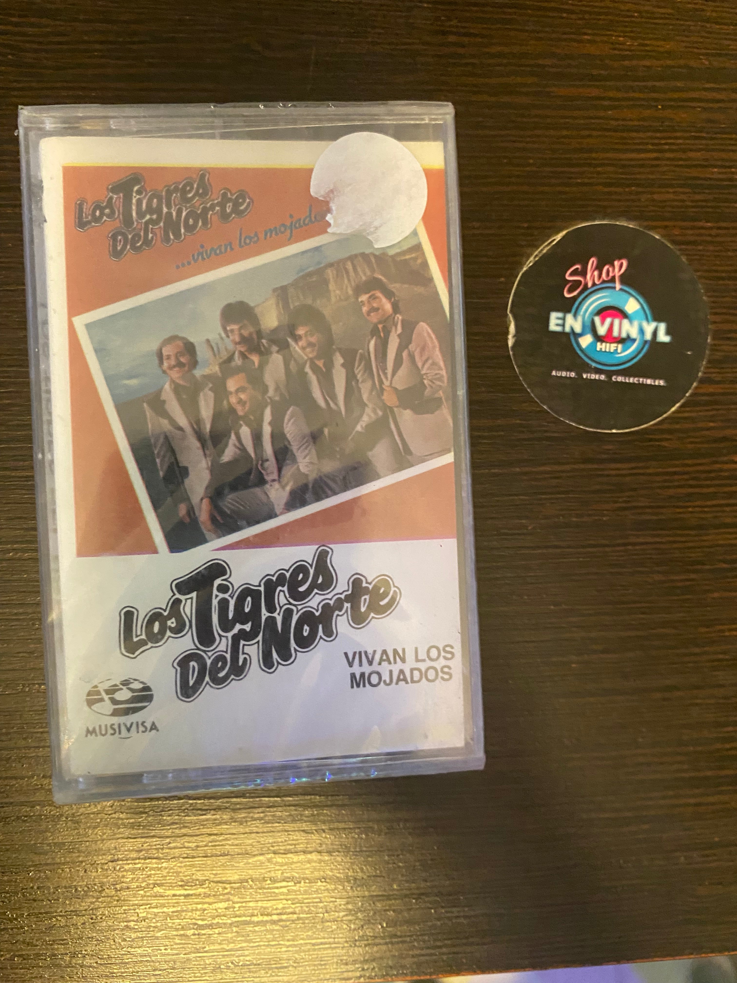 Vivan Los Mojados