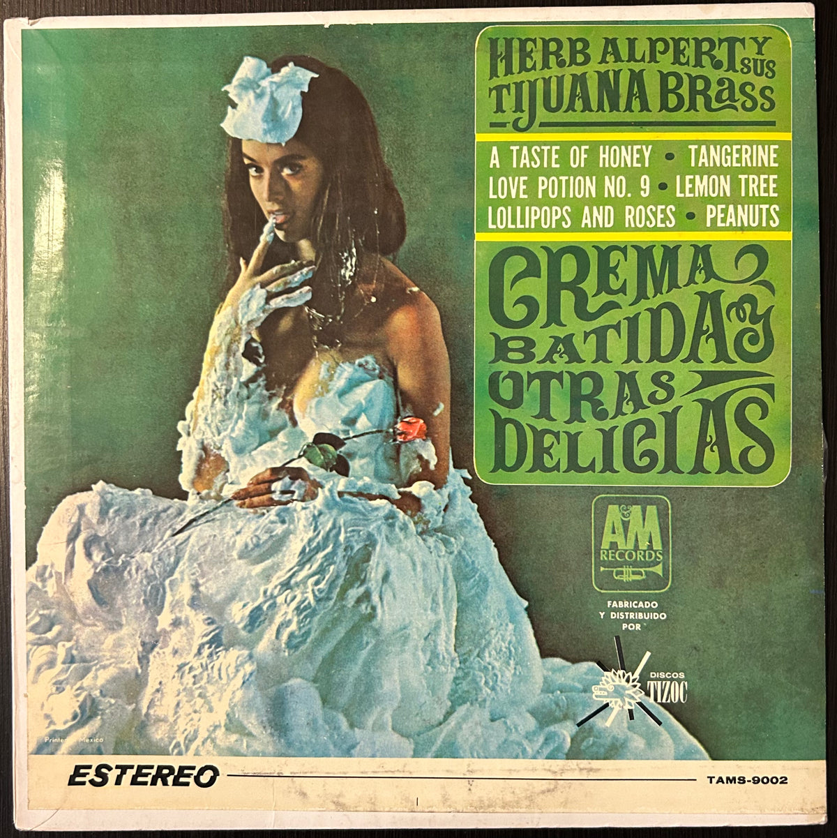 CREMA BATIDA Y OTRAS DELICIAS