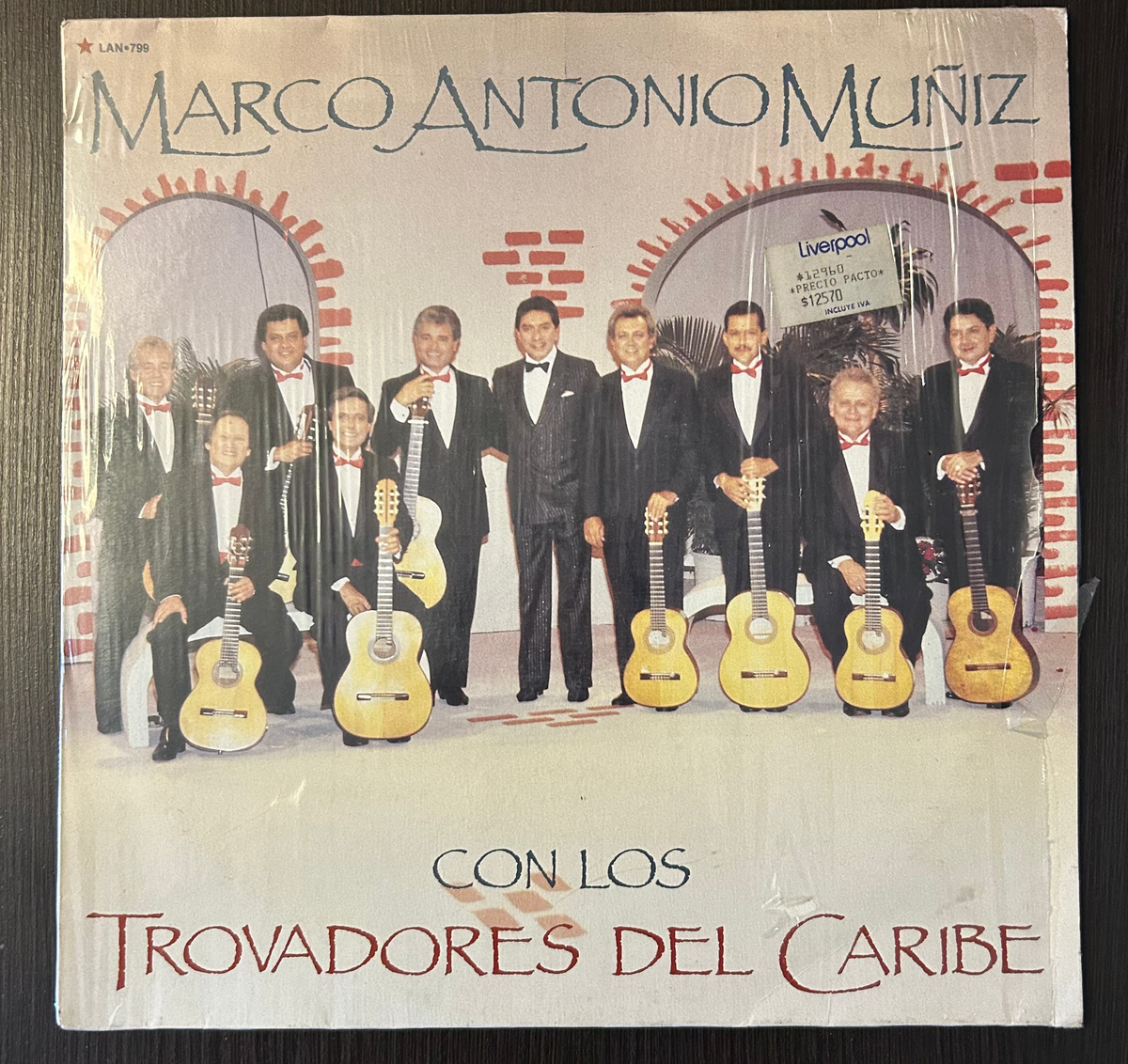 MARCO ANTONIO MUÑIZ CON LOS TROVADORES DEL CARIBE